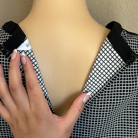 BCBGENERATION Black & White Checkered
Sheath Dress with Sheer V Neck Size XS - Picture 10 of 12